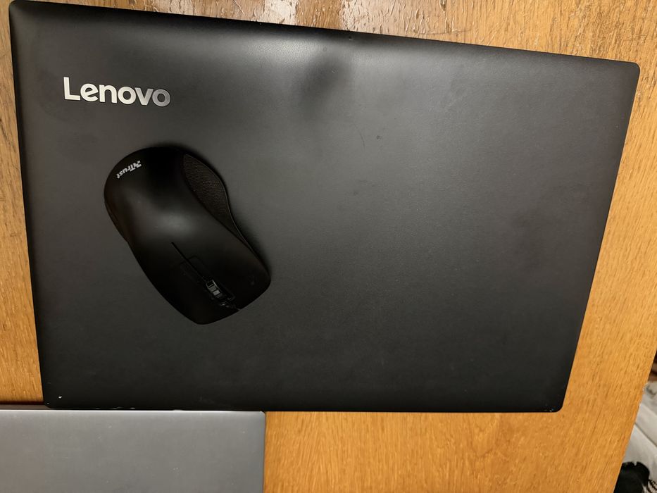 Продаю ноутбук Lenovo