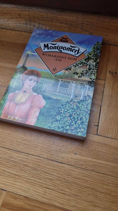Wymażony dom Ani Lucy M.Montgomery
