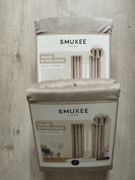 4 beżowe zasłony aksamitne welurowe Smukee 4x zasłona przelotki