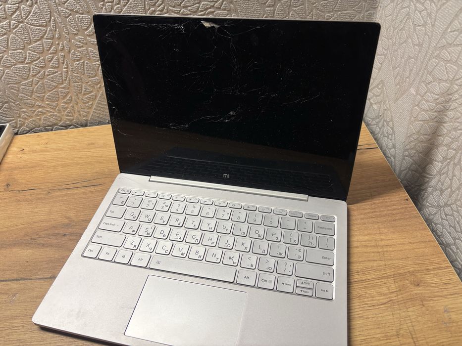 Ноутбук Xiaomi Mi Notebook  AIr 12.5