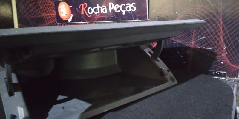 Porta Luvas Opel Corsa C (X01)