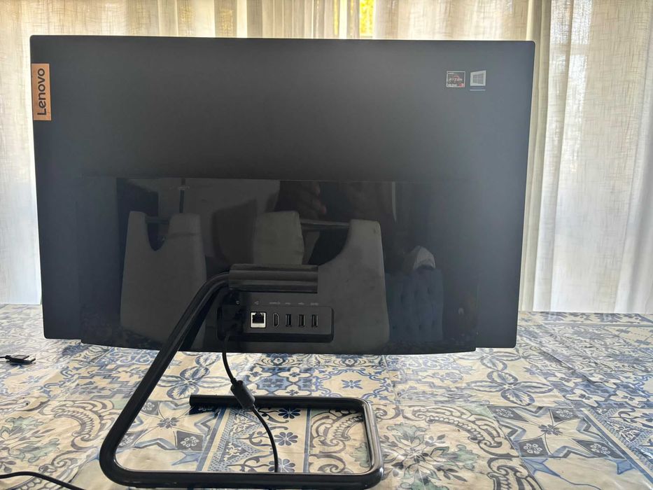 Lenovo IdeaCentre AIO 3 24ARE05
