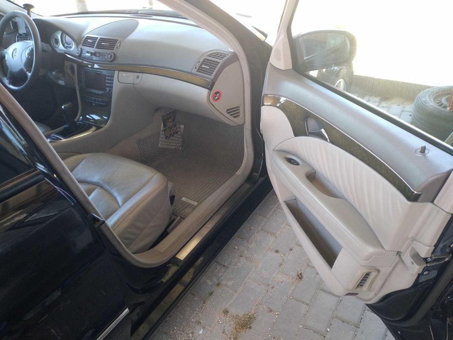 Mercedes benz E 270 cdi