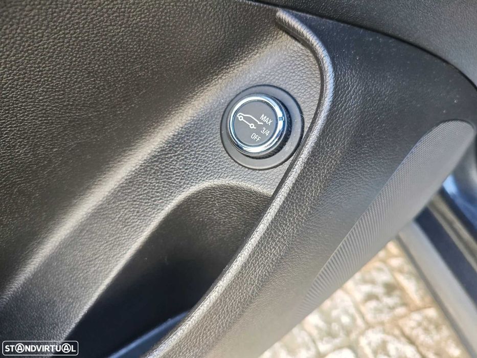 Opel Insignia Sports Tourer 2.0 CDTi Cosmo