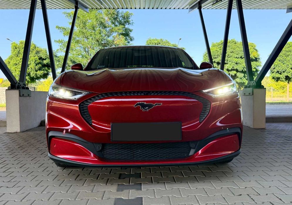 Ford Mustang Mach-E  2022  75 кВт·год