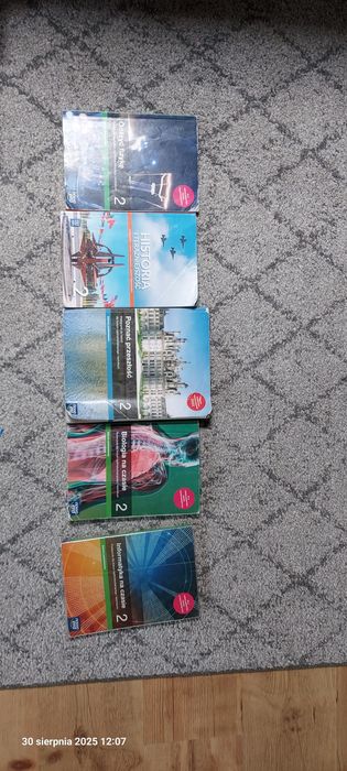 Książki do klasy drugiej technikum/liceum