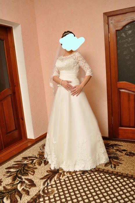 Весільна сукня 46 розмір.