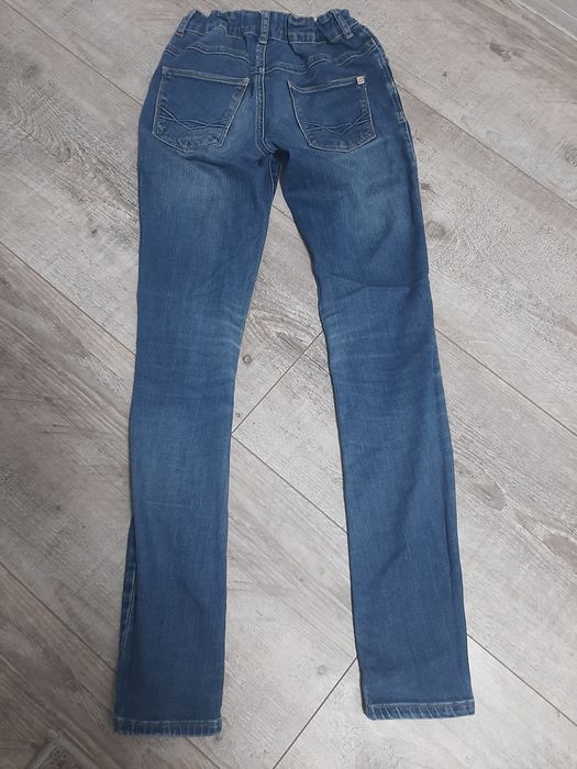 Spodnie jeans Reserved