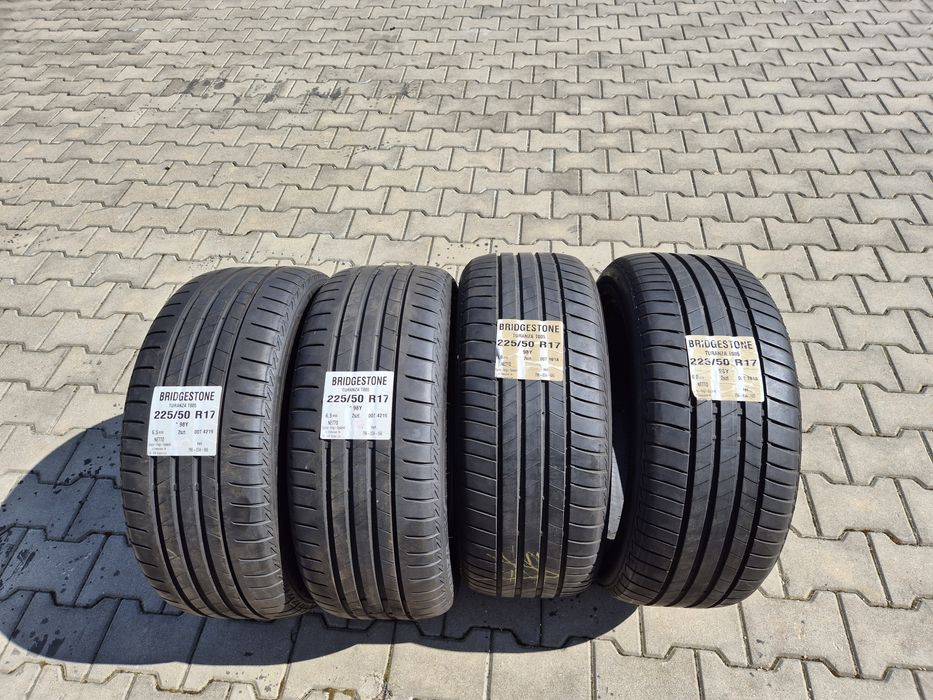 Opony Bridgestone 225 50 R17