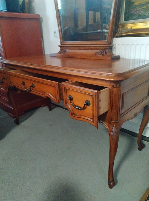 Antyczna francuska toaletka Ludwik