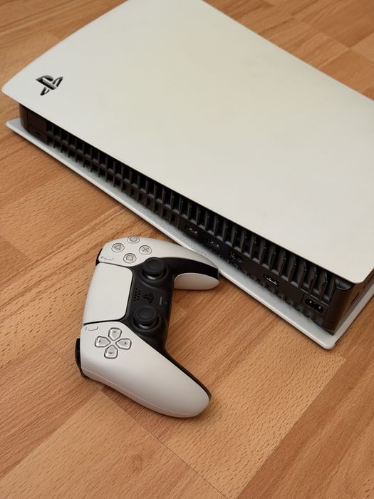 PlayStation 5 825 GB