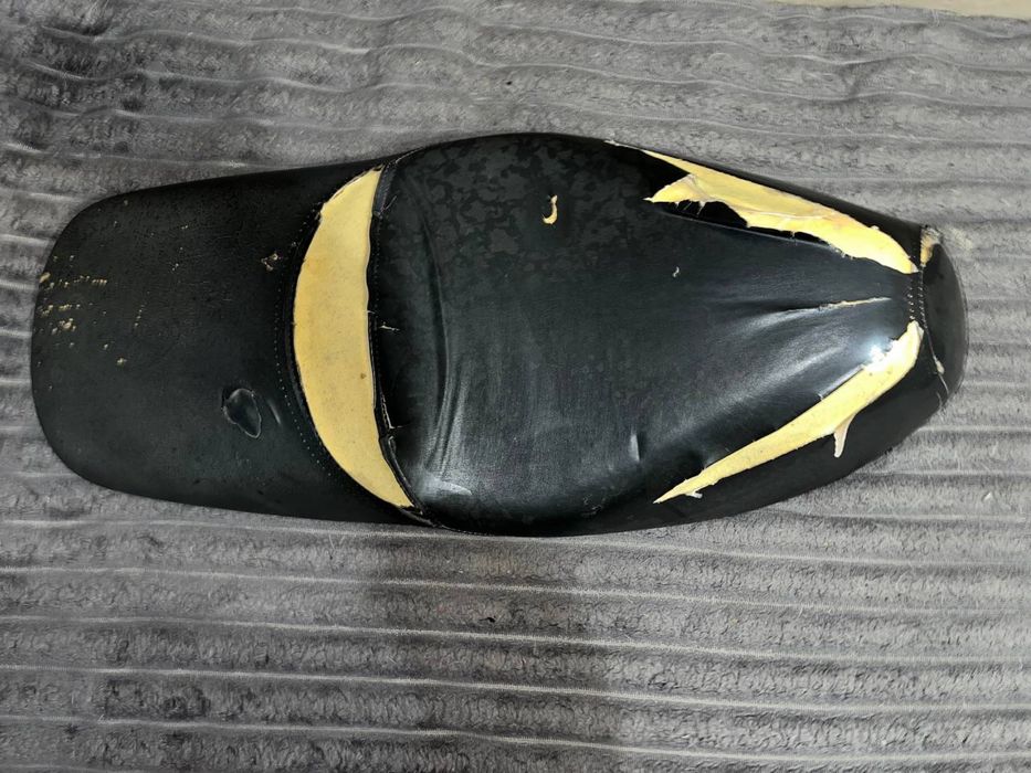 Продам сидушку с Honda sh
