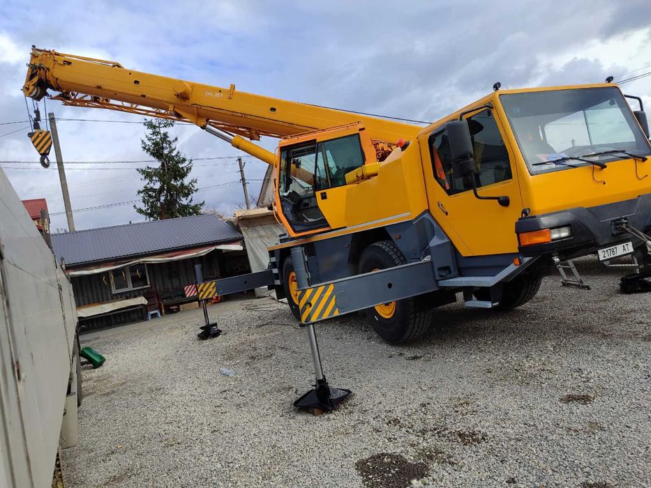 Автокран Liebherr LTM 1030-2