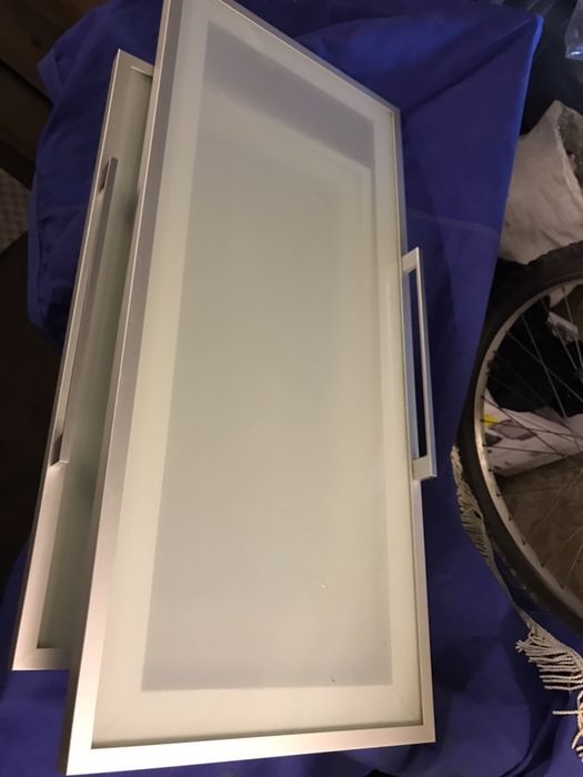 Fronty aluminium białe szkło kuchnia