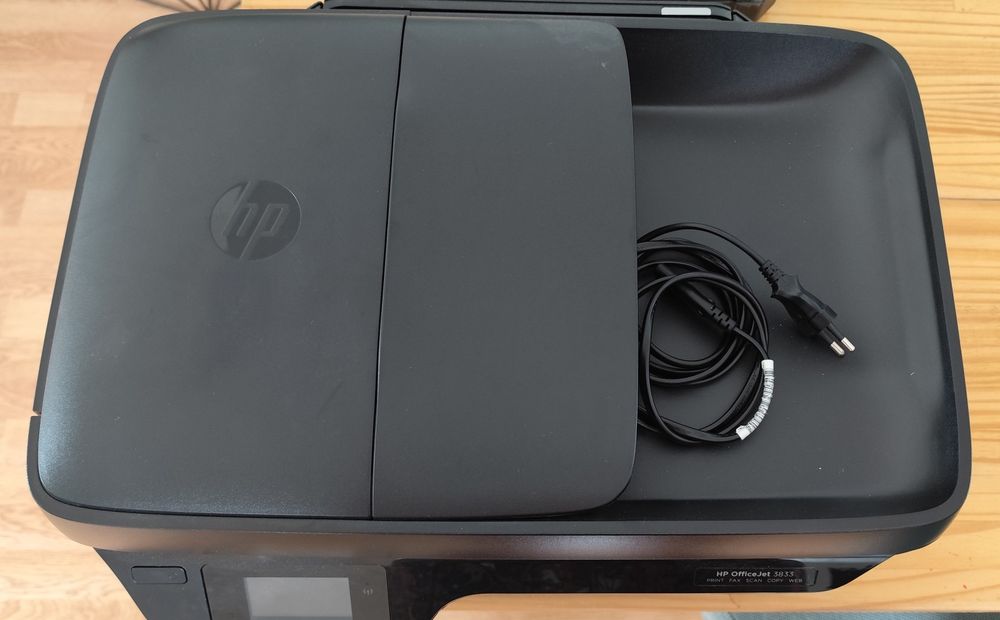 Impressora HP OfficeJet 3833 WiFi – como nova