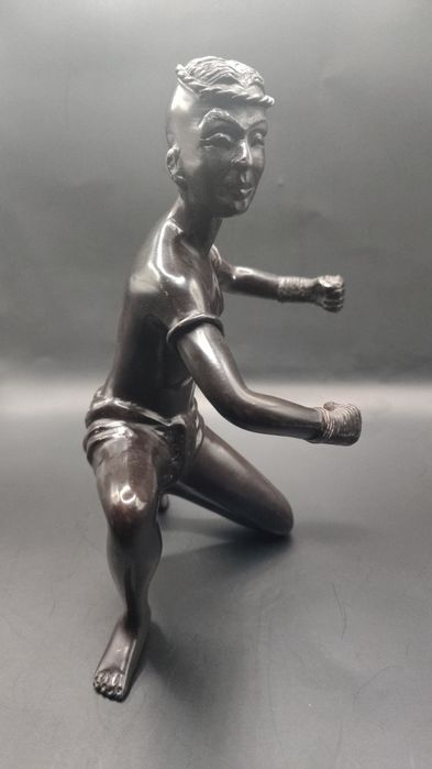 Rzeźba wojownik figura muay thai Azja sporty walki