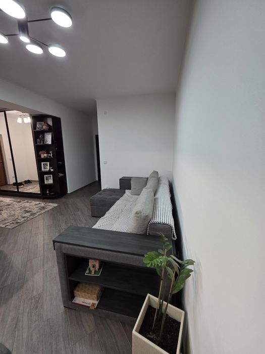Півторашка вул.Єнківська  є Гардеробна!Газове опалення!Світло не Вимикають!