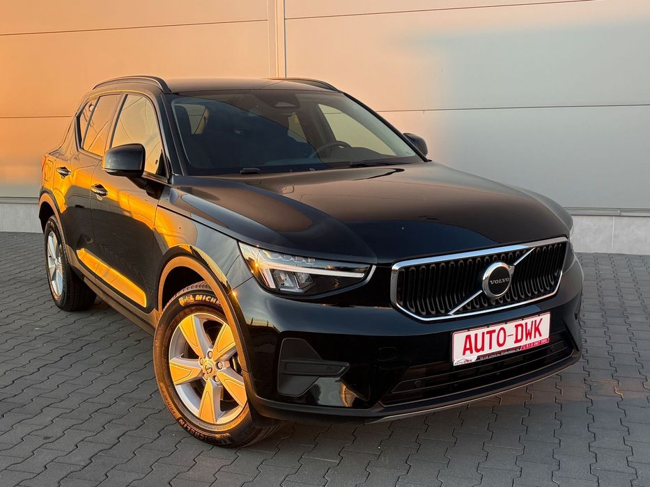Volvo XC 40 2023R 2.0Benzyna Automat Ledy Navi Bezwypadkowy Super Stan