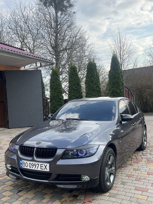 Bmw e90.