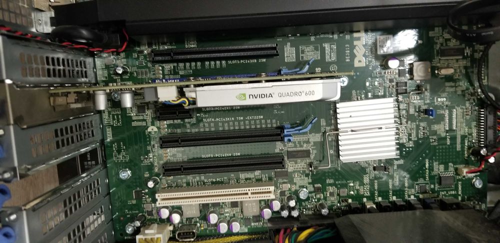 Робоча станція Dell Precision T3610 /E5-1620 /16Gb//500 Gb