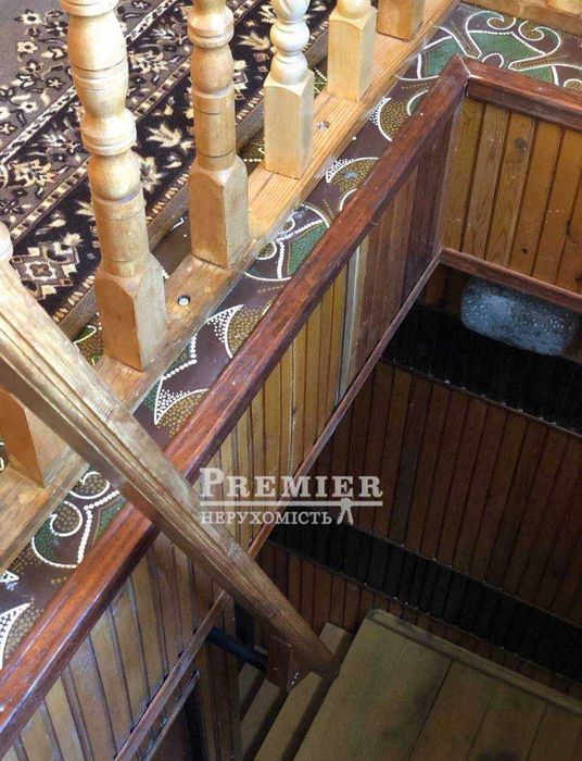 Продам 2-поверховий будинок в Світлому