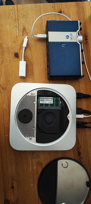 Interface audio Zoom TAC-2R Thunderbolt + MacMini i5 16GB RAM 2x 512GB