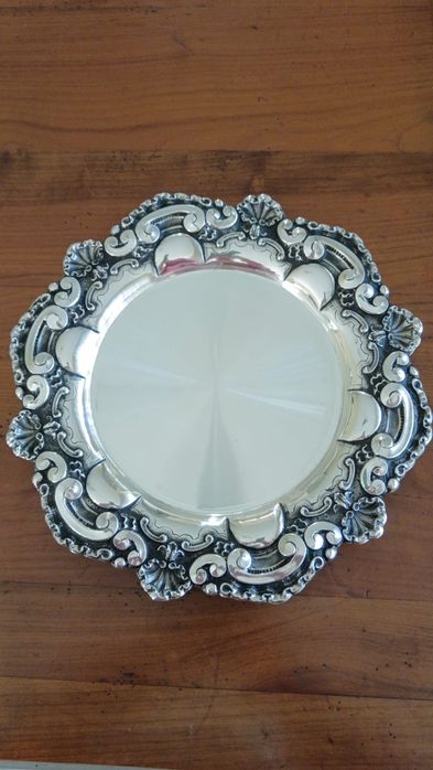 Salva em prata com 3 pés, 30 cm