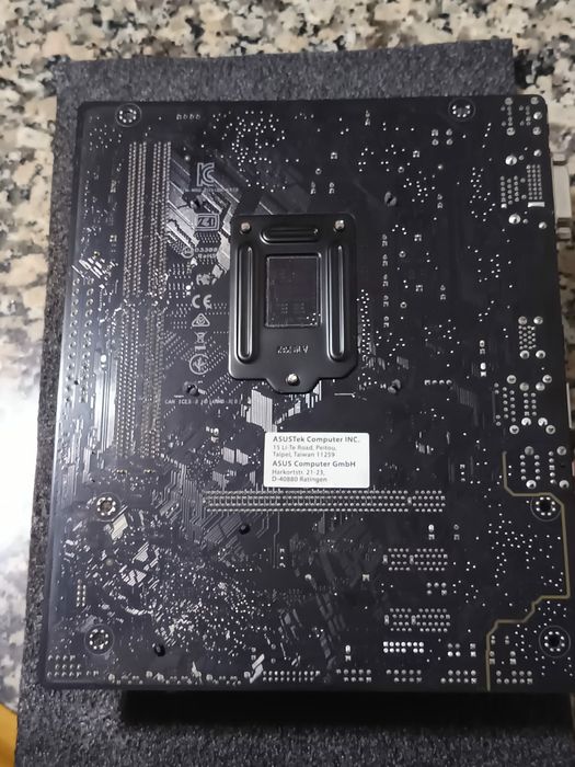 Motherboard - ASUSTeK COMPUTER INC.  PRIME H310M-K R2.0   /
CPU - inte