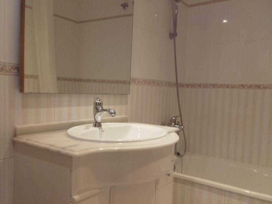 Quarto com marquise (varanda fechada)
