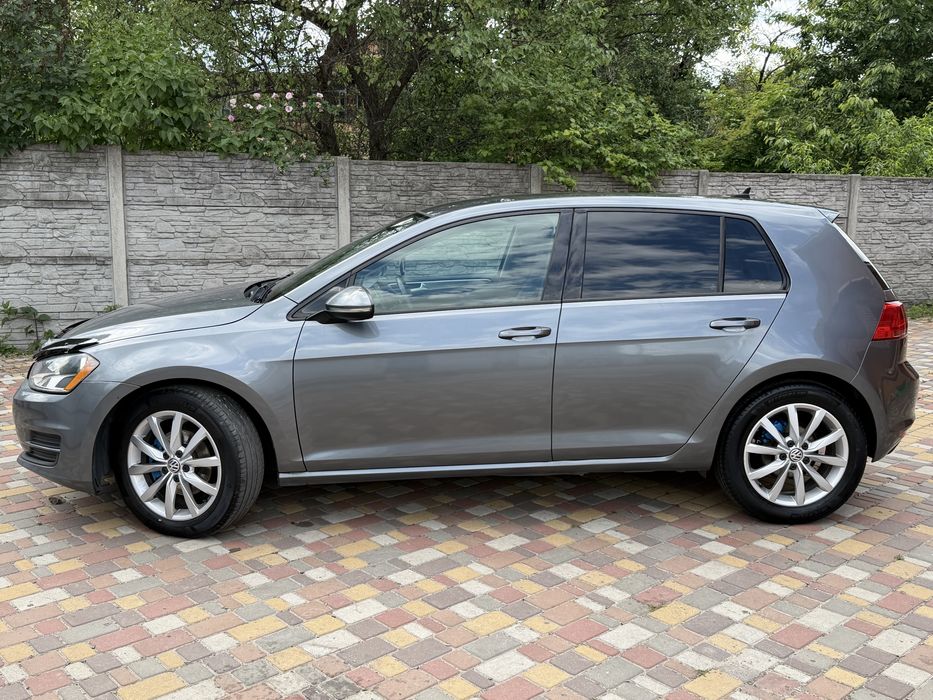Volkswagen Golf 2.0tdi