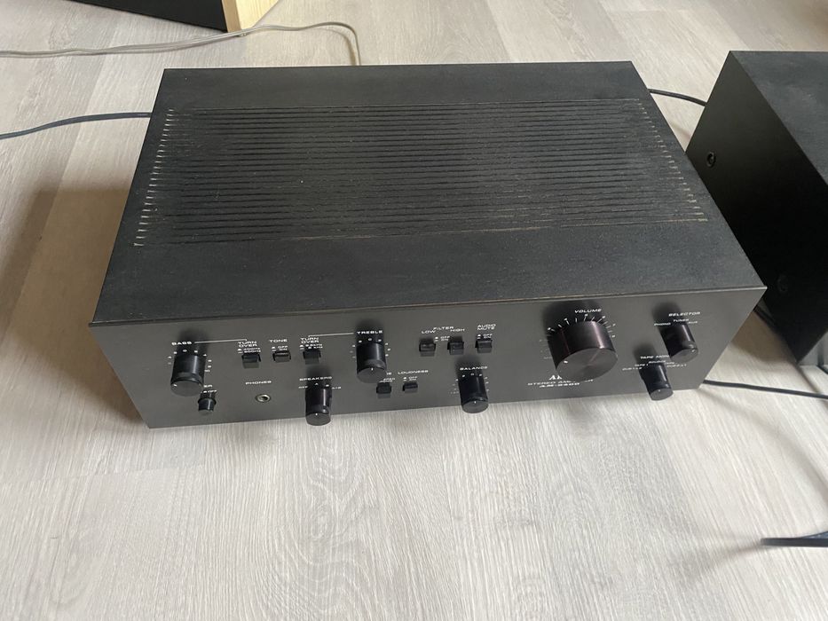 Akai AM 2400 AT 2400 GXC 709D, wieża