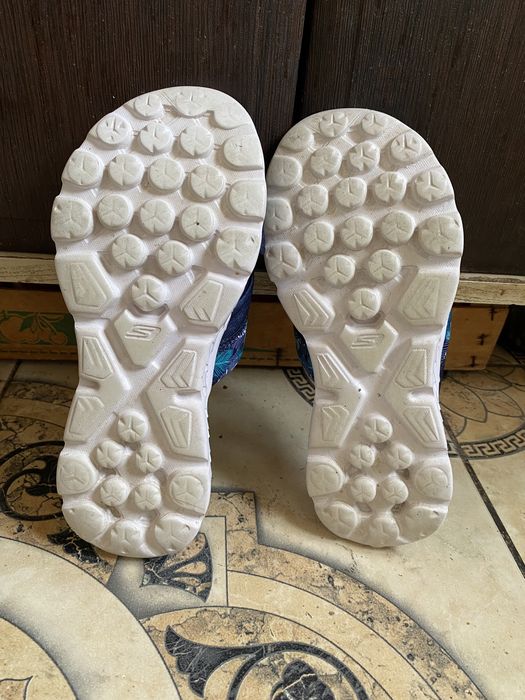 Женские шлепанцы босоножки Skechers On the Go 400 Tropical