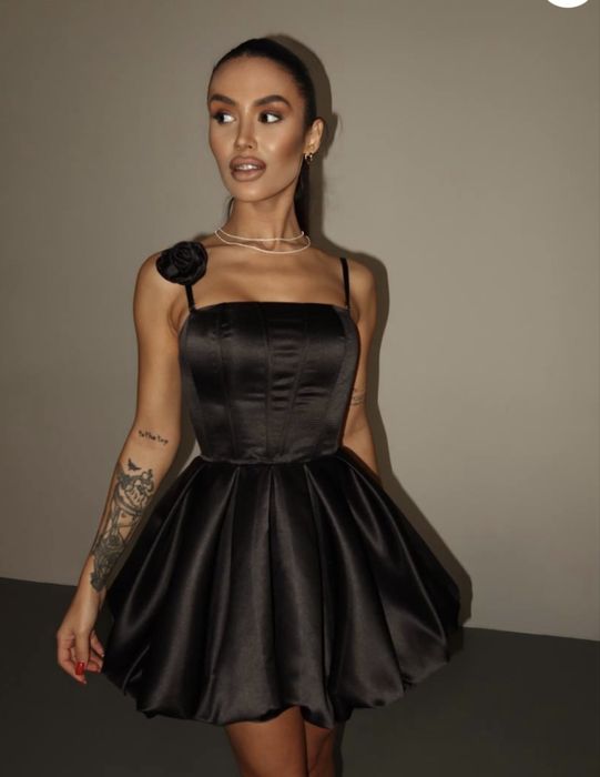 Сукня коротка нарядна