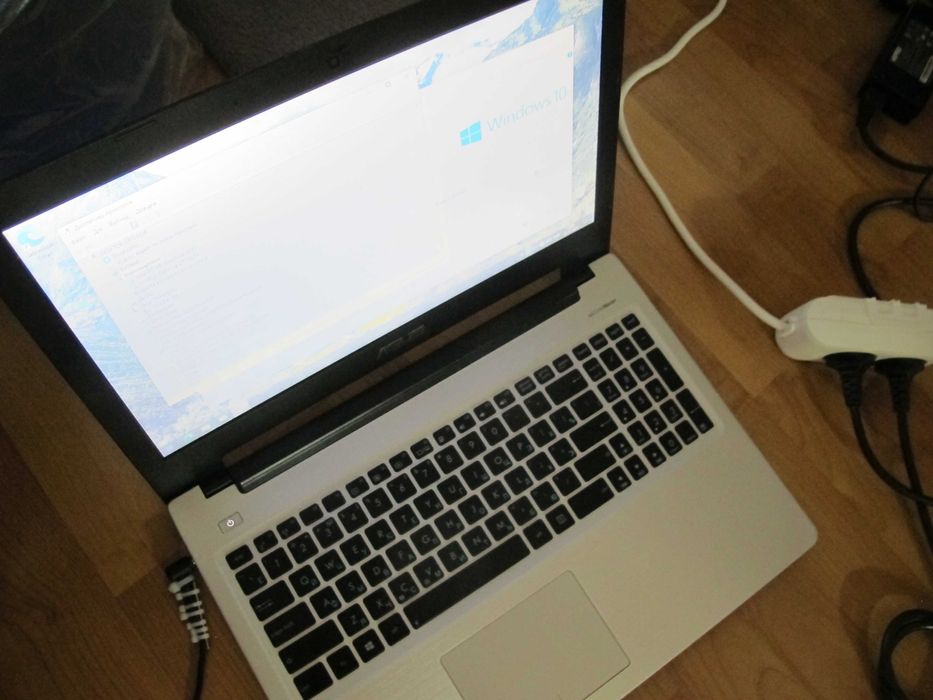 Asus  cor i3, 8GB,  GeForce GT740  GT740 - 2GB