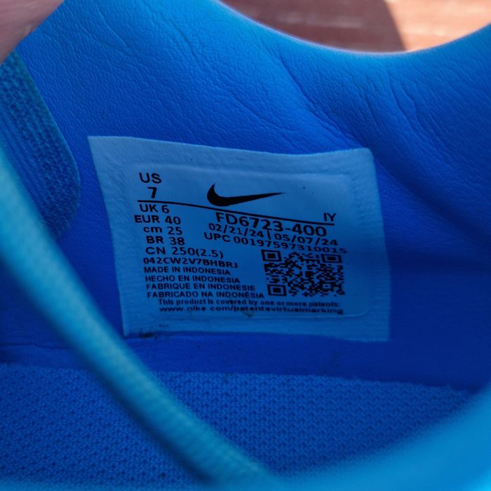 Бутси Nike Phantom  GX II  Academy  FG/MG 38р