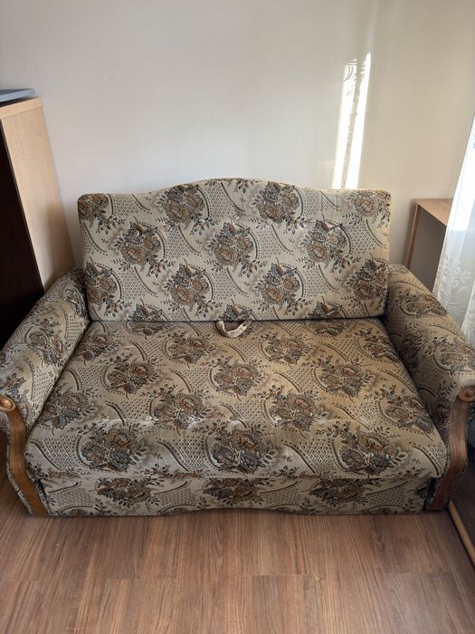 REZERWACJA Rozkładana sofa