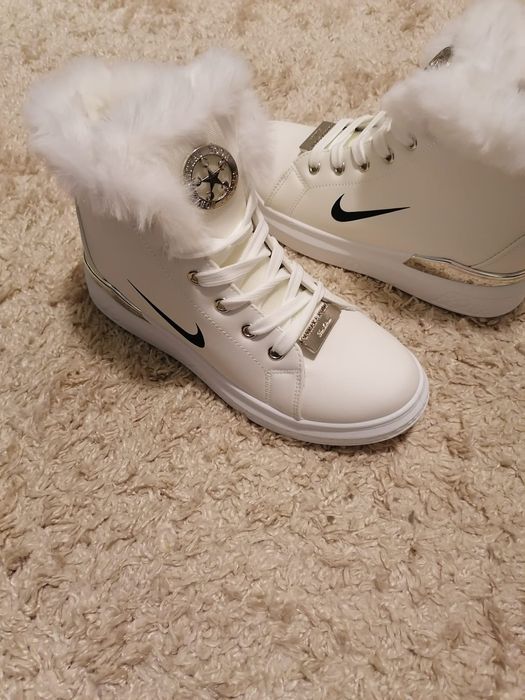 Buty damskie nowe, rozmiar 41