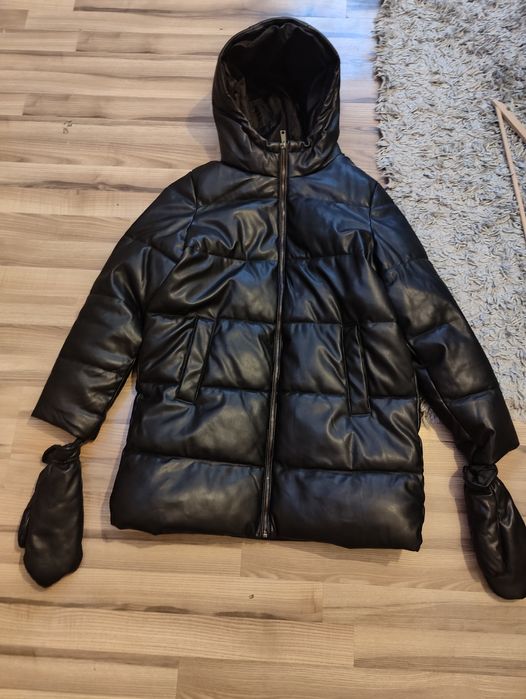 Kurtka zimowa z rękawiczkami  mohito