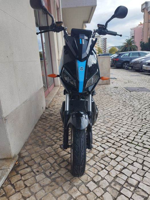 Scooter elétrica para trocar por um PC