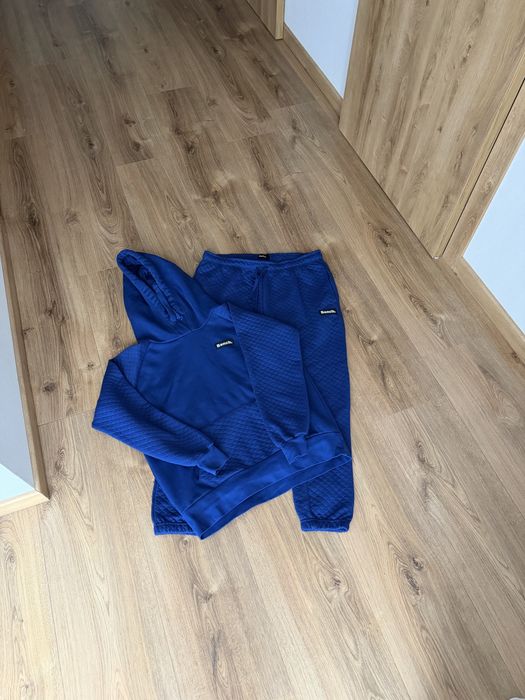 чоловічий теплий костюм Bench  ( розмір L)