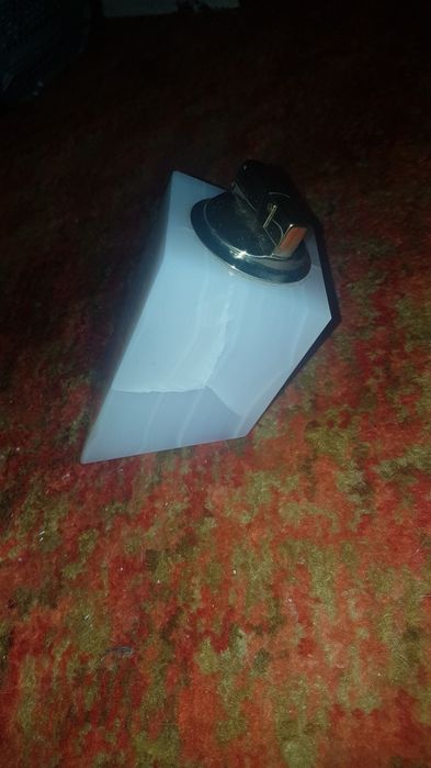 Isqueiro de mesa O.M.F em ônix e mármore