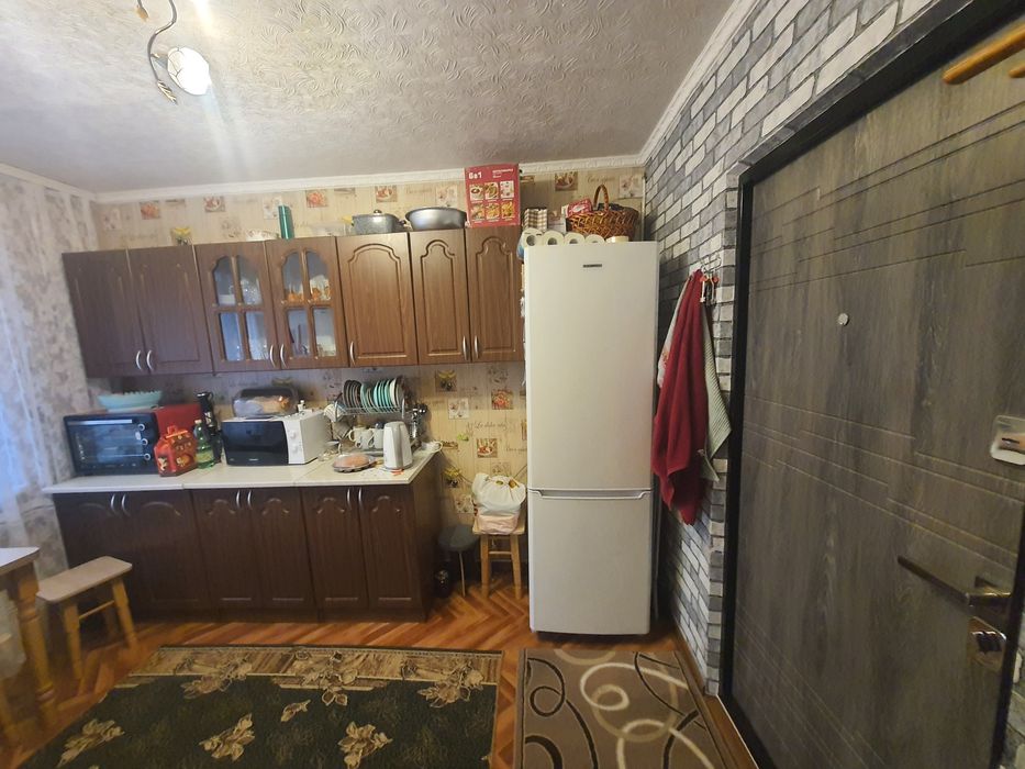 Продам 2ві кімнати в гуртожитку вул. Дачна