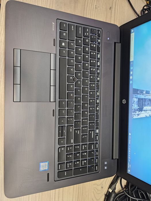 Игровой HP Zbook 15 G4 i7-7700HQ/16Gb/512Gb m.2 nvme/Nvidia M1200 4Gb/15.6" IPS