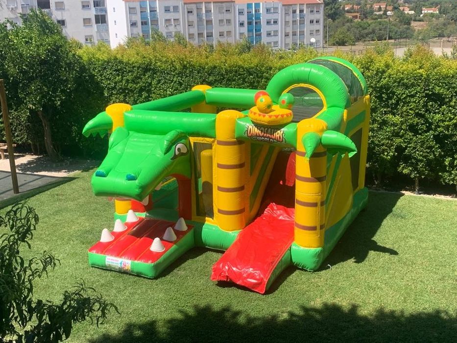 Insuflável seminovo PVC 0.65