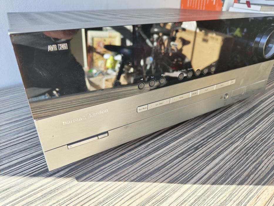 Harman Kardon AVR 245 amplituner
