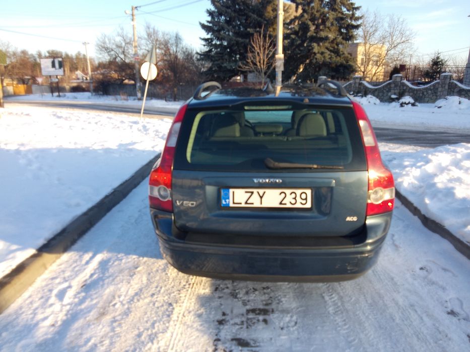 Вольво 1.9 дизель без вложений Машина В Днепре