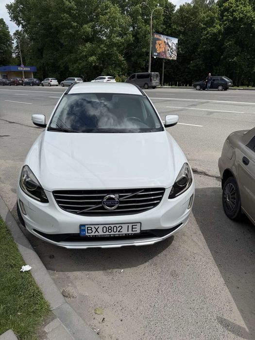 Продам Вольво ХС 60, 2015 року