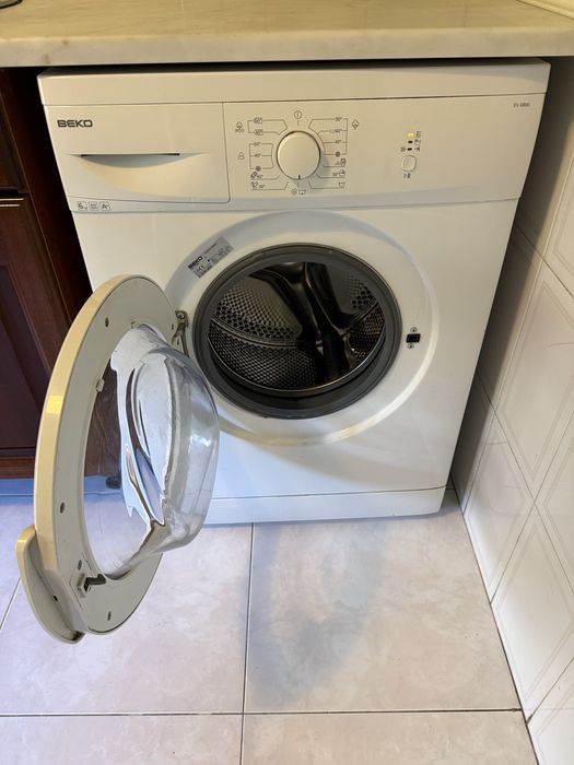 Maquina roupa a funcionar perfeitamente
