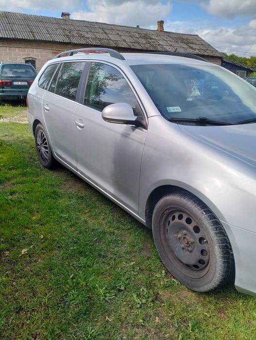 Sprzedam Volkswagen golf 6 kombi z 2013r