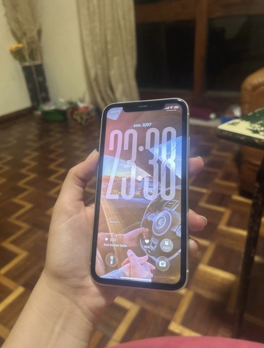 Iphone 11 Em bom estado